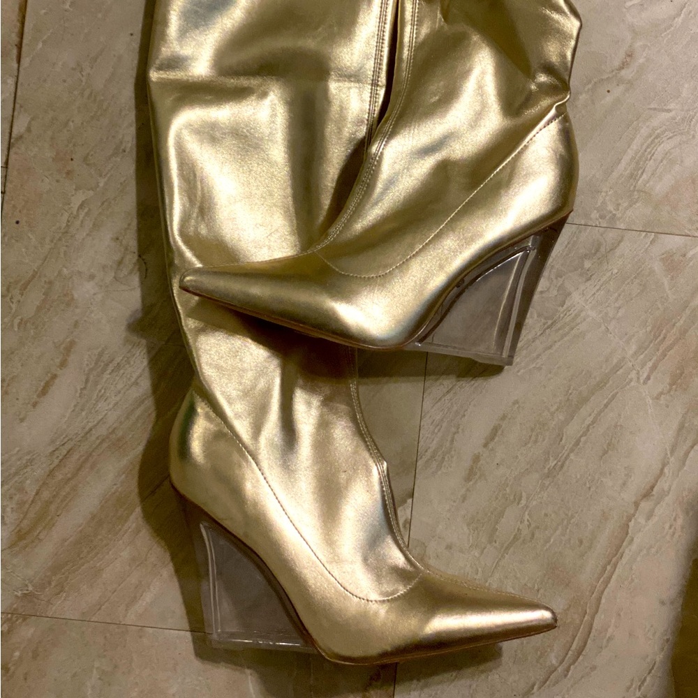 Chase and Chloe thigh high gold boots, size 8 1/2.
